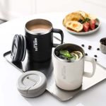 A 2026 industry analysis for B2B buyers. Discover why the hybrid water cup—combining a durable plastic shell with a hygienic stainless steel liner—is dominating the wholesale market over traditional ceramics and single-wall metals.